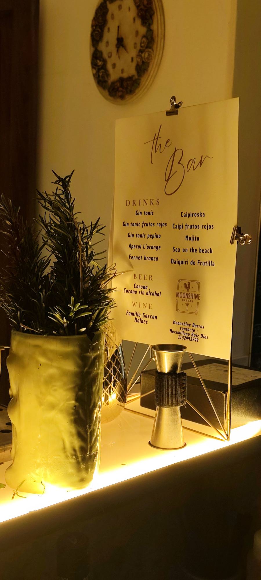 Carta de tragos de Moonshine Barras
